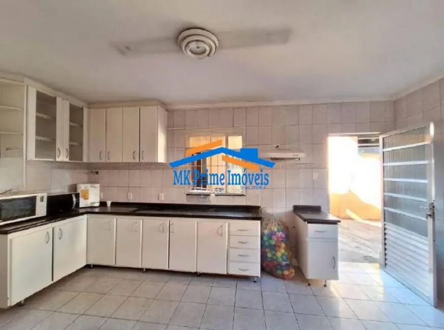 Sobrado com 3 quartos à venda, 188m2 em Vila Lageado, São Paulo - SP - imagem 5 Foto 5 de Sobrado com 3 quartos à venda, 188m2 em Vila Lageado, São Paulo - SP