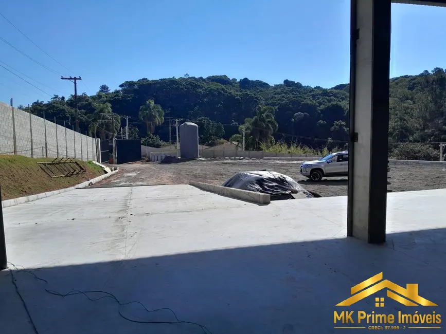 Foto 4 de Armazém / Galpão à venda e para alugar, 2500m2 em Potuverá, Itapecerica Da Serra - SP