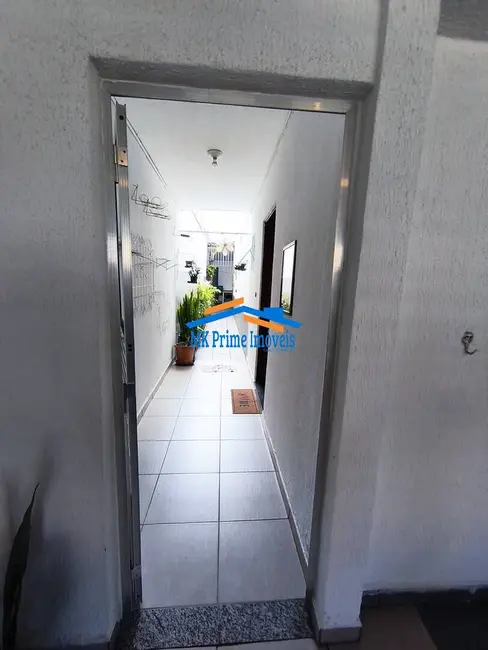 Sobrado com 3 quartos à venda, 222m2 em Bela Vista, Osasco - SP - imagem 6 Foto 6 de Sobrado com 3 quartos à venda, 222m2 em Bela Vista, Osasco - SP