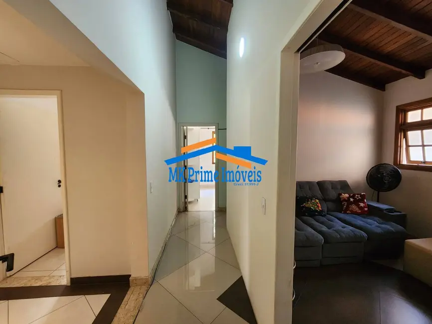 Foto 9 de Casa de Condomínio com 5 quartos à venda, 239m2 em Jardim Lavapes das Graças, Cotia - SP