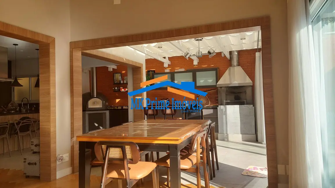 Foto 2 de Casa de Condomínio com 3 quartos à venda, 250m2 em Parque dos Príncipes, São Paulo - SP