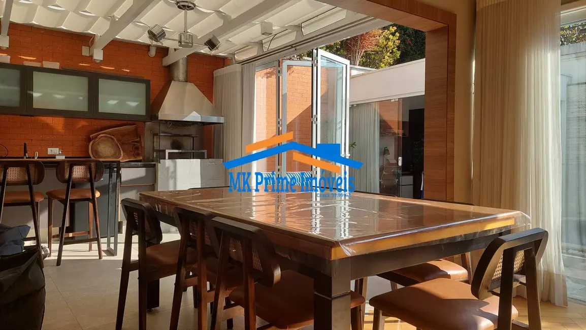 Foto 1 de Casa de Condomínio com 3 quartos à venda, 250m2 em Parque dos Príncipes, São Paulo - SP