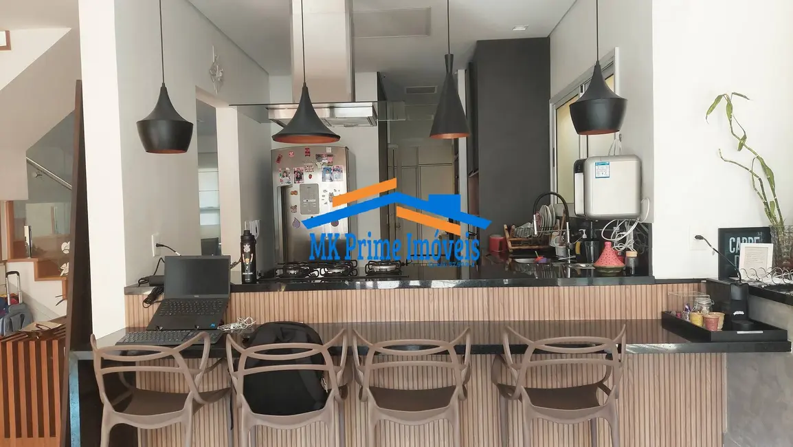 Foto 8 de Casa de Condomínio com 3 quartos à venda, 250m2 em Parque dos Príncipes, São Paulo - SP