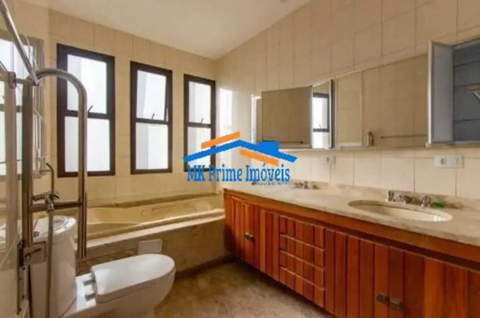 Foto 9 de Apartamento com 3 quartos à venda e para alugar, 200m2 em Itaim Bibi, São Paulo - SP