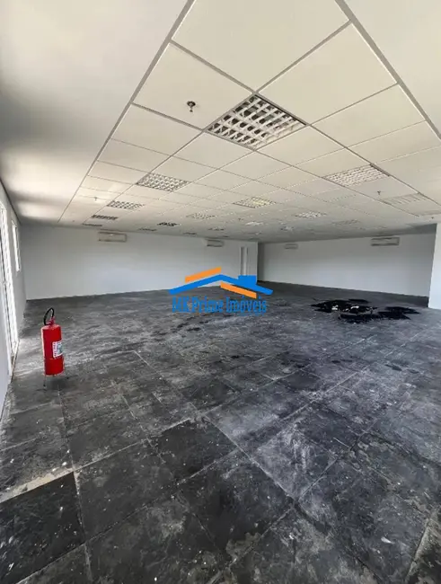 Foto 7 de Sala Comercial para alugar, 129m2 em Vila Hamburguesa, São Paulo - SP