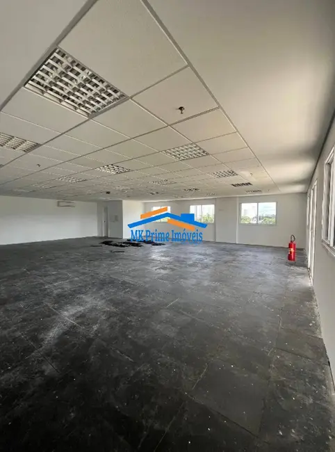 Foto 8 de Sala Comercial para alugar, 129m2 em Vila Hamburguesa, São Paulo - SP