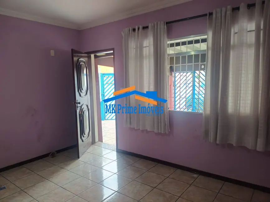 Casa com 4 quartos à venda, 375m2 em Quitaúna, Osasco - SP - imagem 6 Foto 6 de Casa com 4 quartos à venda, 375m2 em Quitaúna, Osasco - SP