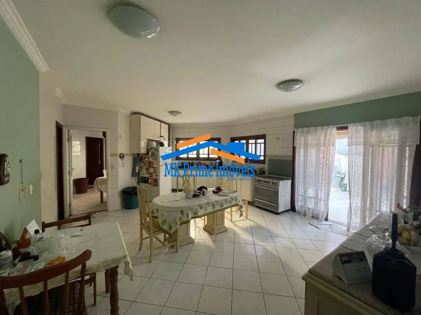 Foto 5 de Casa de Condomínio com 4 quartos à venda, 350m2 em Parque dos Príncipes, São Paulo - SP