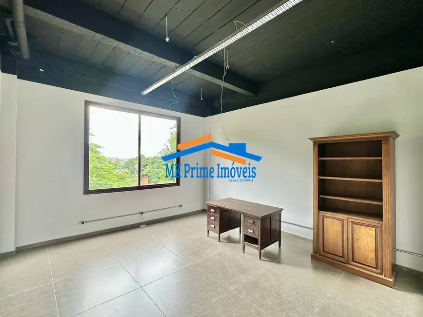 Sala Comercial à venda, 42m2 em Chácara São João, Carapicuiba - SP - imagem 3 Foto 3 de Sala Comercial à venda, 42m2 em Chácara São João, Carapicuiba - SP