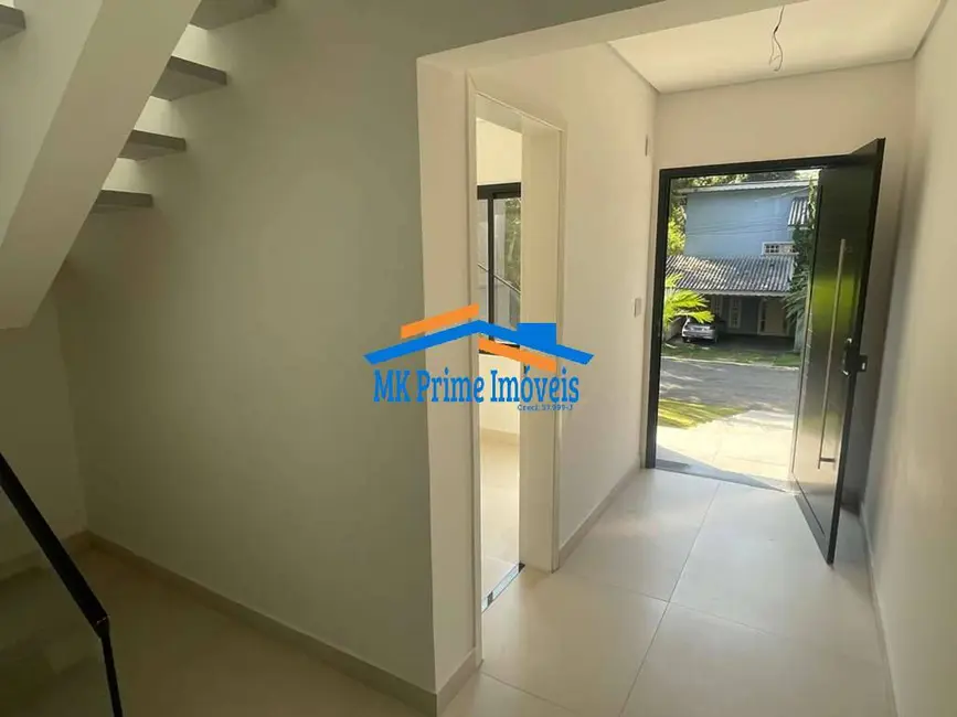 Foto 8 de Casa de Condomínio com 3 quartos à venda, 221m2 em Transurb, Itapevi - SP