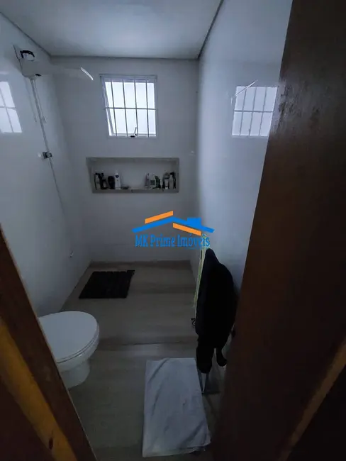 Sobrado com 3 quartos à venda, 250m2 em Jaguaré, São Paulo - SP - imagem 6 Foto 6 de Sobrado com 3 quartos à venda, 250m2 em Jaguaré, São Paulo - SP