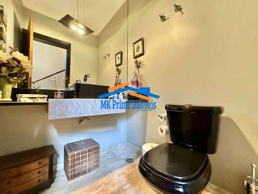 Foto 8 de Casa de Condomínio com 3 quartos à venda, 330m2 em Golf Gardens, Carapicuiba - SP