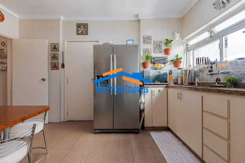 Apartamento com 3 quartos à venda, 128m2 em Jardim Paulista, São Paulo - SP - imagem 8 Foto 8 de Apartamento com 3 quartos à venda, 128m2 em Jardim Paulista, São Paulo - SP