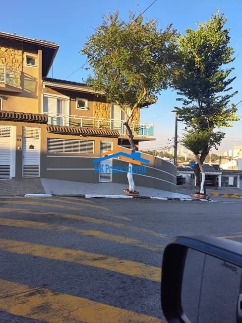 Foto 4 de Sobrado com 3 quartos à venda, 90m2 em Bela Vista, Osasco - SP