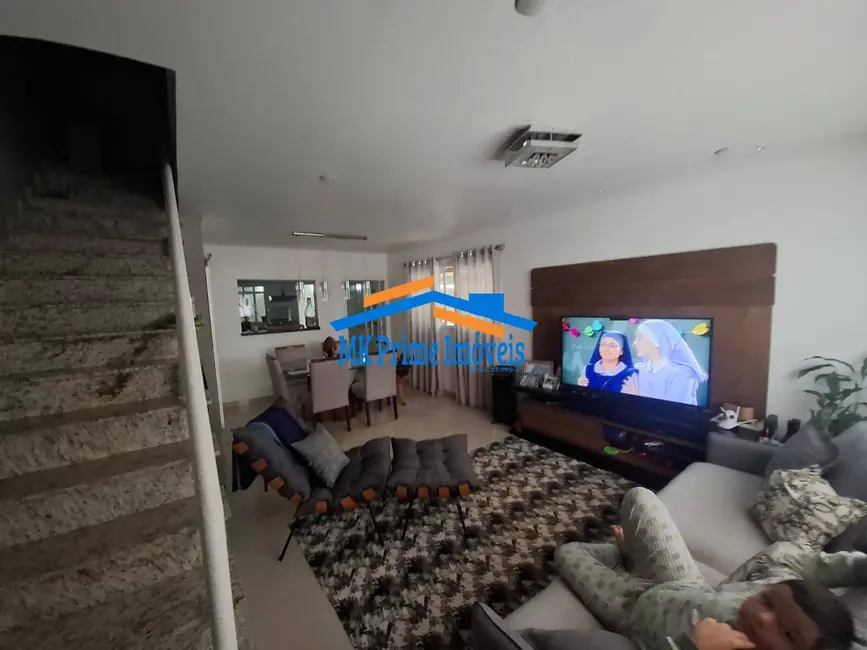 Foto 2 de Casa de Condomínio com 3 quartos à venda, 120m2 em Jardim Deghi, Santana De Parnaiba - SP