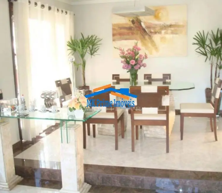 Sobrado com 4 quartos à venda, 400m2 em Parque Continental, São Paulo - SP - imagem 2 Foto 2 de Sobrado com 4 quartos à venda, 400m2 em Parque Continental, São Paulo - SP