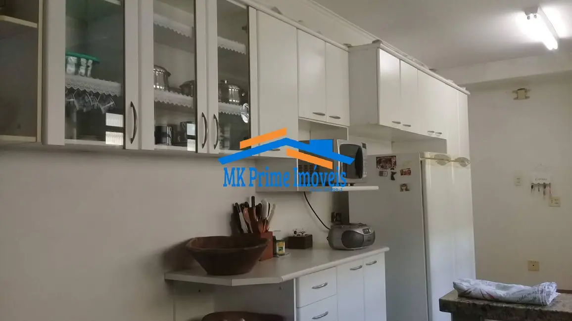 Sobrado com 4 quartos à venda, 480m2 em Parque dos Príncipes, São Paulo - SP - imagem 5 Foto 5 de Sobrado com 4 quartos à venda, 480m2 em Parque dos Príncipes, São Paulo - SP