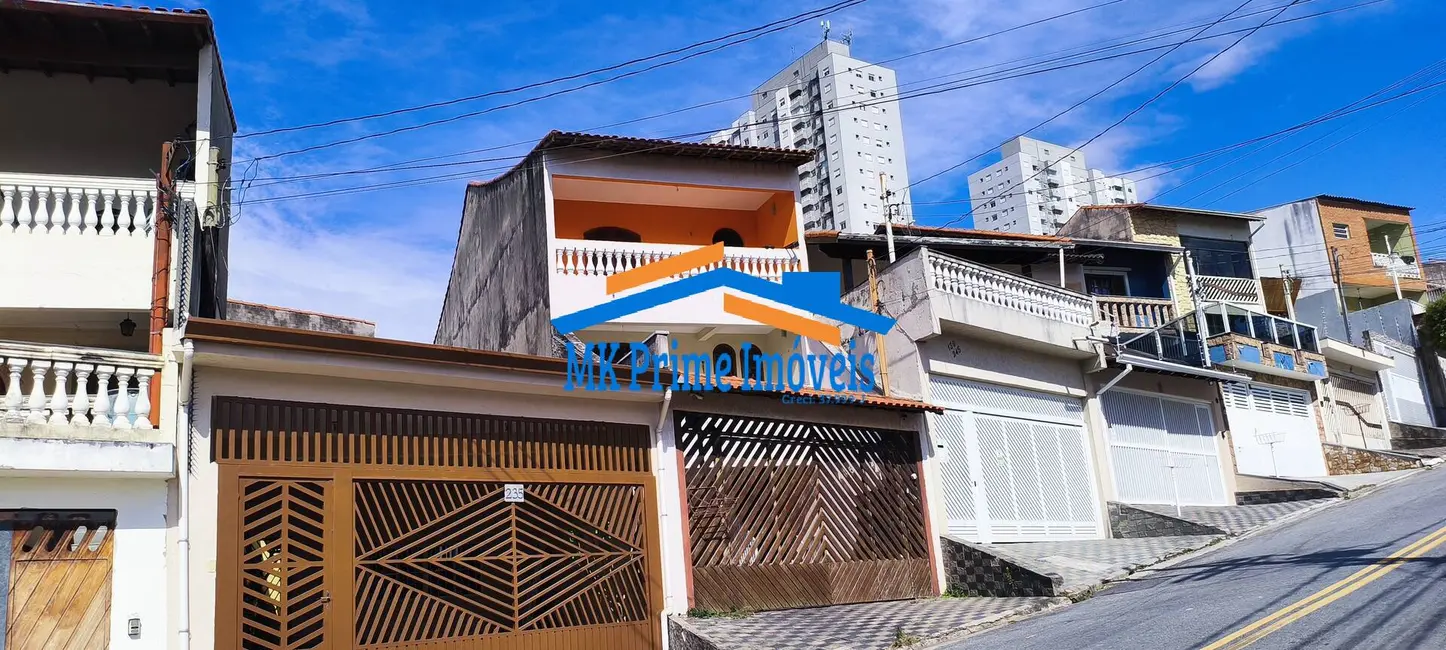Foto 1 de Sobrado com 3 quartos à venda e para alugar, 298m2 em Jaguaribe, Osasco - SP