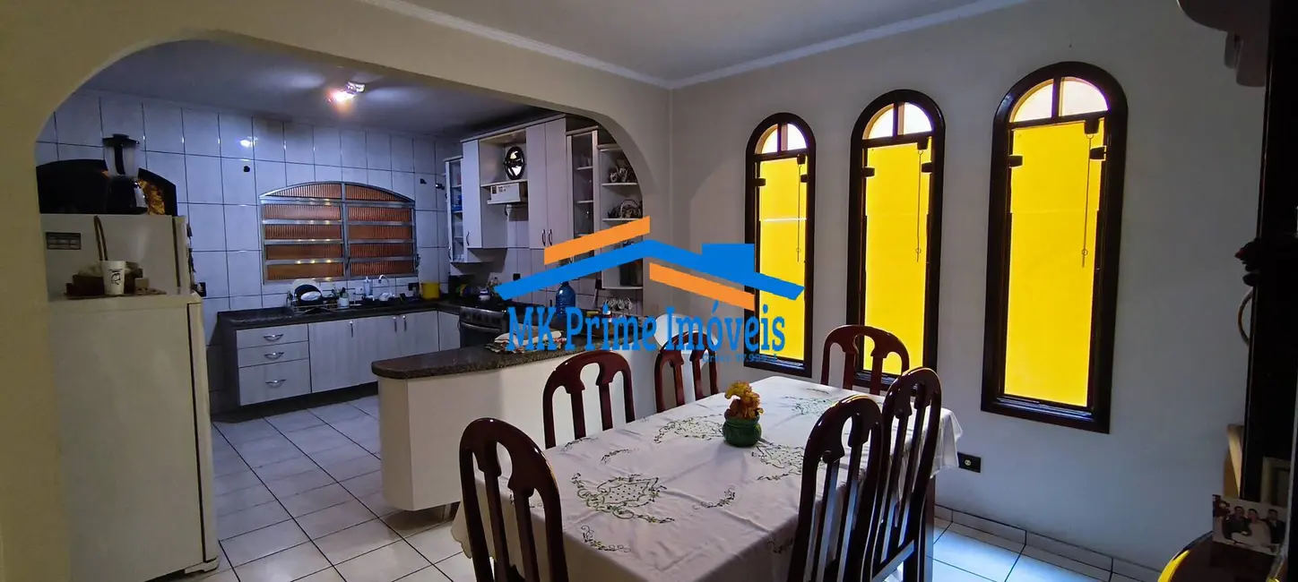 Foto 15 de Sobrado com 3 quartos à venda e para alugar, 298m2 em Jaguaribe, Osasco - SP