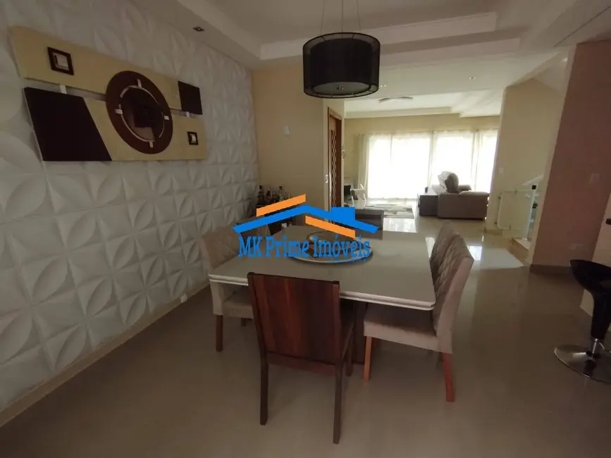 Foto 4 de Casa de Condomínio com 3 quartos à venda, 250m2 em Moinho Velho, Cotia - SP