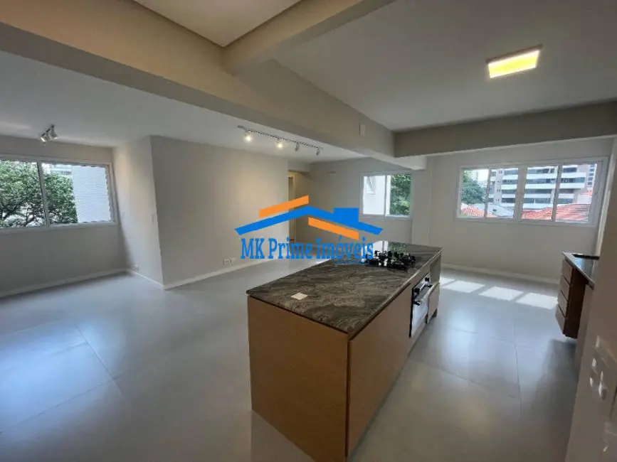 Foto 2 de Apartamento com 2 quartos à venda, 80m2 em Moema, São Paulo - SP