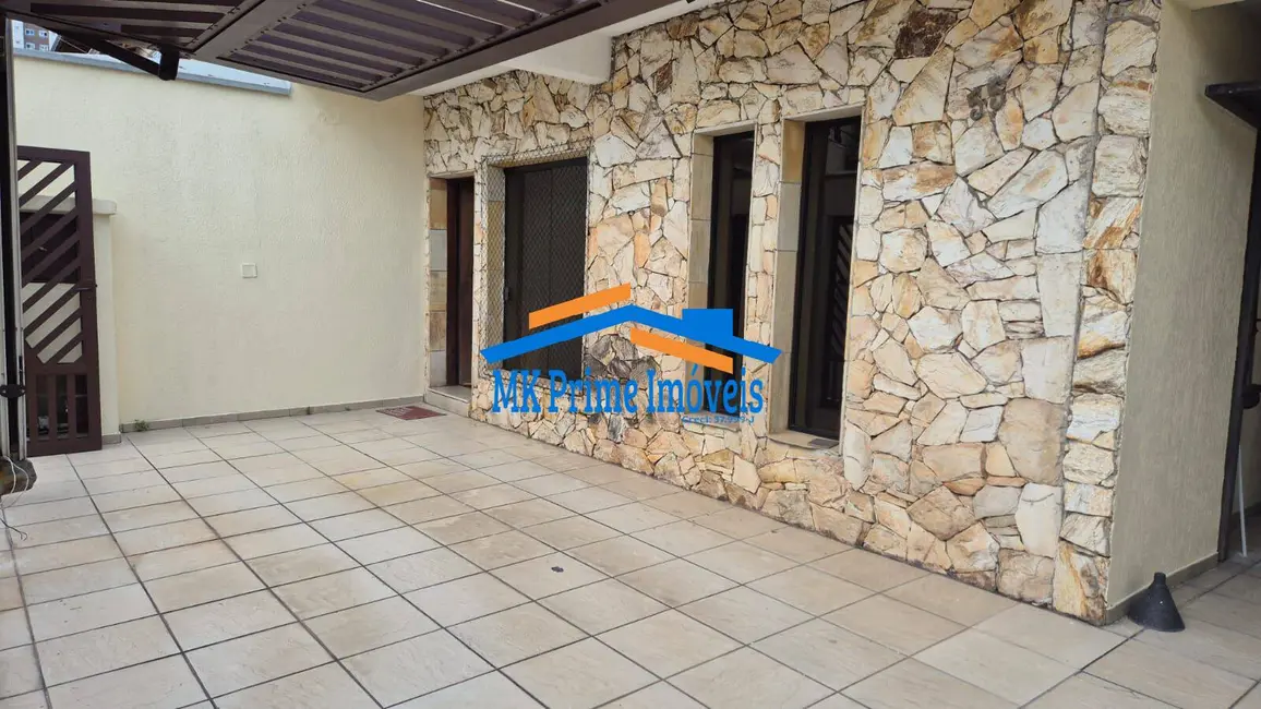 Casa à venda, 239m2 em Centro, Osasco - SP - imagem 3 Foto 3 de Casa à venda, 239m2 em Centro, Osasco - SP