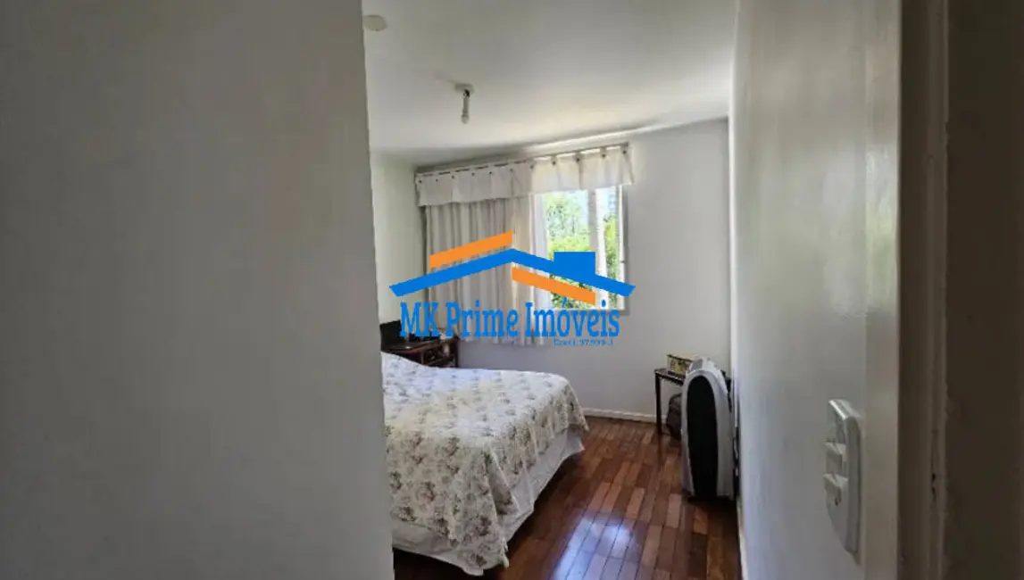 Apartamento com 3 quartos à venda, 131m2 em Moema, São Paulo - SP - imagem 8 Foto 8 de Apartamento com 3 quartos à venda, 131m2 em Moema, São Paulo - SP