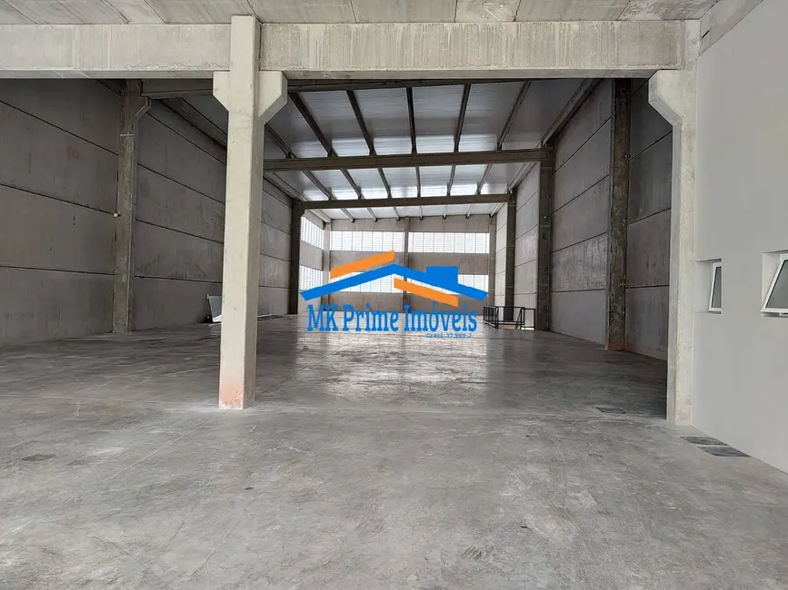 Foto 1 de Armazém / Galpão para alugar, 1590m2 em das Pedras, Cotia - SP