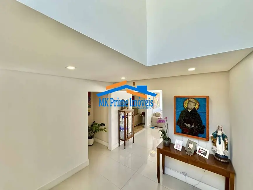 Foto 9 de Casa de Condomínio com 5 quartos à venda, 375m2 em Residencial Euroville, Carapicuiba - SP