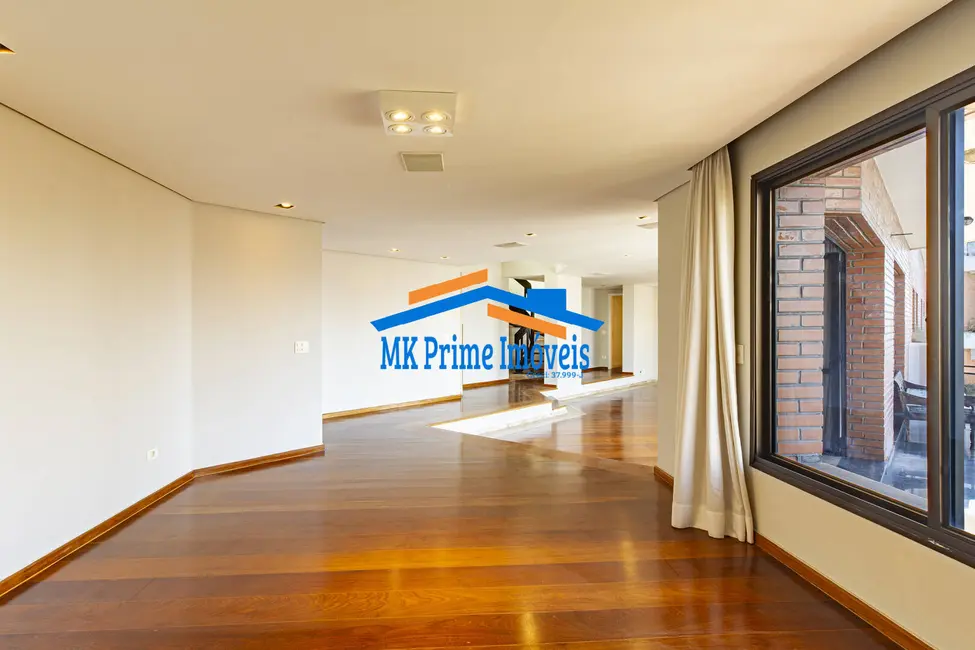 Foto 1 de Cobertura com 3 quartos à venda, 590m2 em Pacaembu, São Paulo - SP