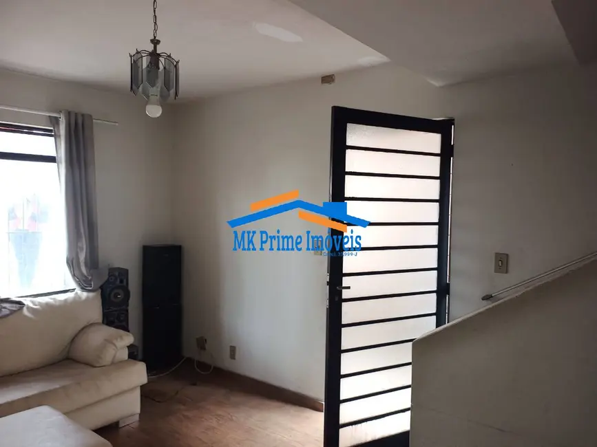 Foto 3 de Sobrado com 2 quartos à venda, 125m2 em Cidade das Flores, Osasco - SP