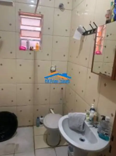 Casa com 2 quartos à venda, 192m2 em Jaguaribe, Osasco - SP - imagem 6 Foto 6 de Casa com 2 quartos à venda, 192m2 em Jaguaribe, Osasco - SP