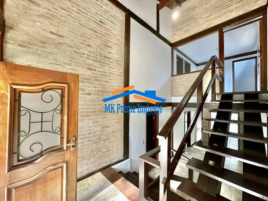 Casa de Condomínio com 5 quartos à venda, 322m2 em Aldeia da Fazendinha, Carapicuiba - SP - imagem 9 Foto 9 de Casa de Condomínio com 5 quartos à venda, 322m2 em Aldeia da Fazendinha, Carapicuiba - SP