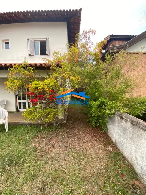 Sobrado com 6 quartos à venda, 350m2 em Morumbi, São Paulo - SP - imagem 3 Foto 3 de Sobrado com 6 quartos à venda, 350m2 em Morumbi, São Paulo - SP