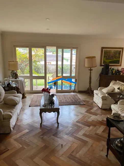 Sobrado com 6 quartos à venda, 350m2 em Morumbi, São Paulo - SP - imagem 4 Foto 4 de Sobrado com 6 quartos à venda, 350m2 em Morumbi, São Paulo - SP