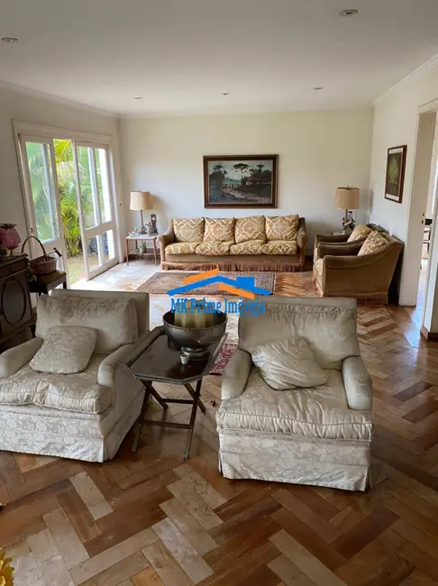 Sobrado com 6 quartos à venda, 350m2 em Morumbi, São Paulo - SP - imagem 5 Foto 5 de Sobrado com 6 quartos à venda, 350m2 em Morumbi, São Paulo - SP