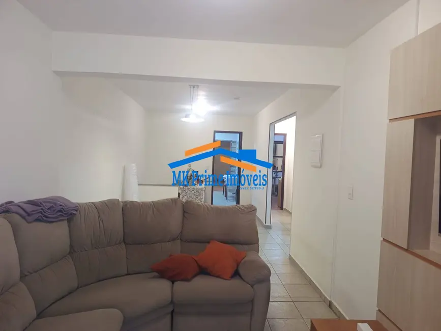 Sobrado com 3 quartos à venda, 200m2 em Quitaúna, Osasco - SP - imagem 5 Foto 5 de Sobrado com 3 quartos à venda, 200m2 em Quitaúna, Osasco - SP