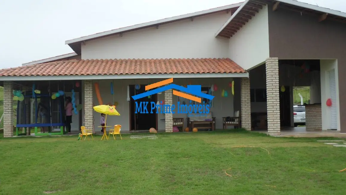 Foto 1 de Casa com 3 quartos à venda, 233m2 em Alambari - SP