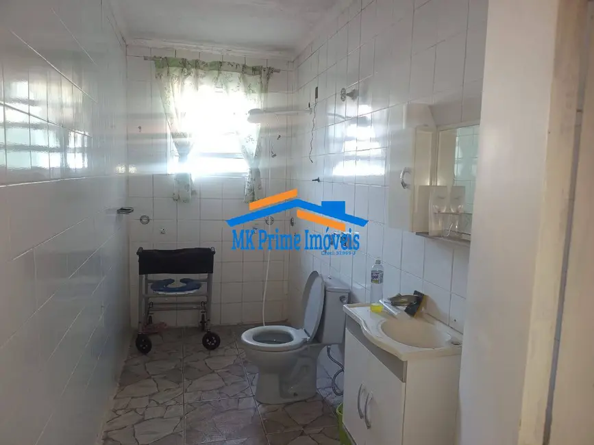 Casa com 2 quartos à venda, 140m2 em Pestana, Osasco - SP - imagem 6 Foto 6 de Casa com 2 quartos à venda, 140m2 em Pestana, Osasco - SP