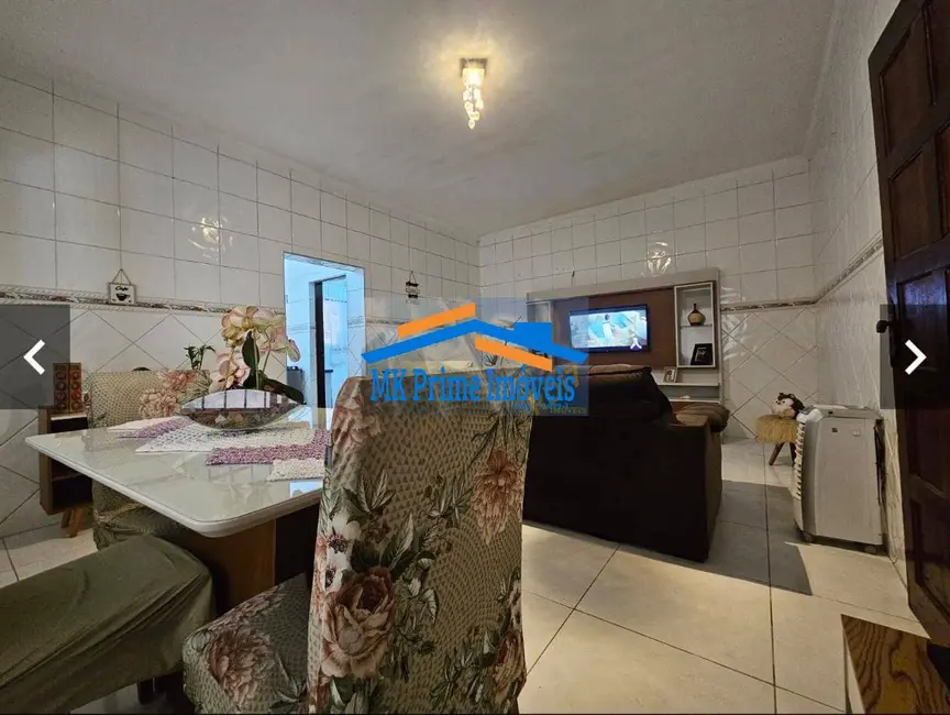 Foto 2 de Sobrado com 3 quartos à venda, 210m2 em São João, Itapevi - SP