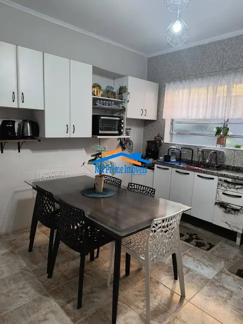 Casa com 4 quartos à venda, 360m2 em City Bussocaba, Osasco - SP - imagem 9 Foto 9 de Casa com 4 quartos à venda, 360m2 em City Bussocaba, Osasco - SP