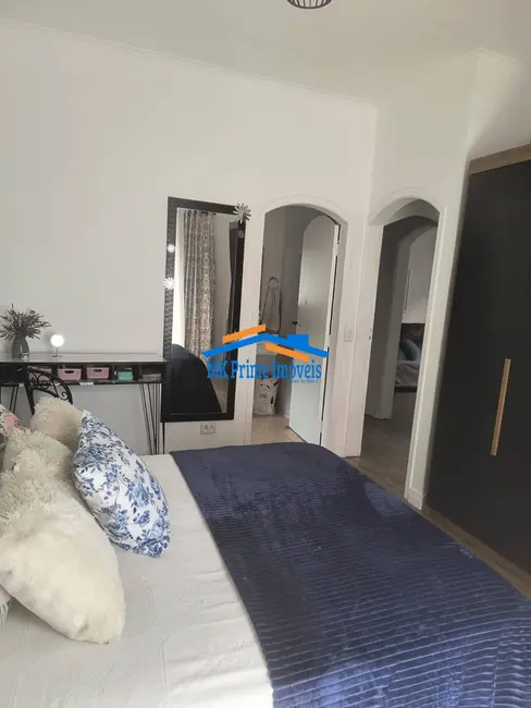 Casa com 4 quartos à venda, 360m2 em City Bussocaba, Osasco - SP - imagem 8 Foto 8 de Casa com 4 quartos à venda, 360m2 em City Bussocaba, Osasco - SP