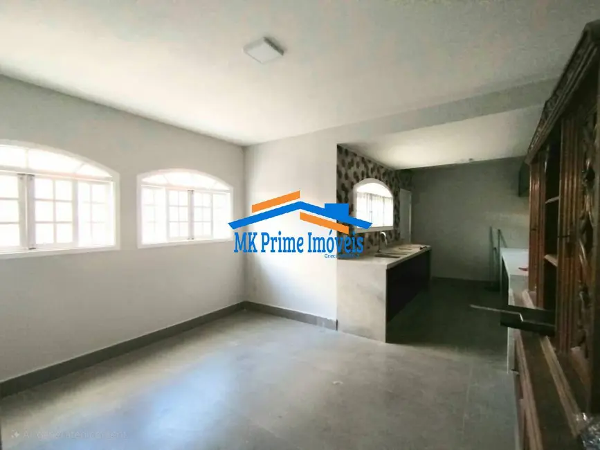 Foto 2 de Casa com 3 quartos para alugar, 204m2 em Cidade São Francisco, São Paulo - SP
