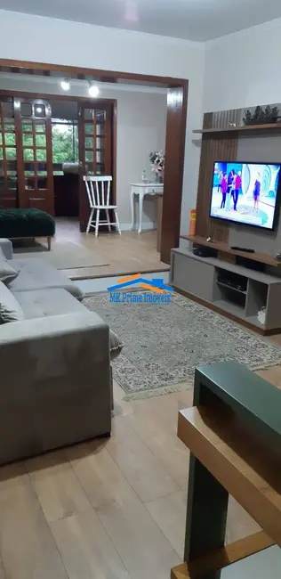 Sobrado com 3 quartos à venda, 198m2 em Cidade das Flores, Osasco - SP - imagem 6 Foto 6 de Sobrado com 3 quartos à venda, 198m2 em Cidade das Flores, Osasco - SP