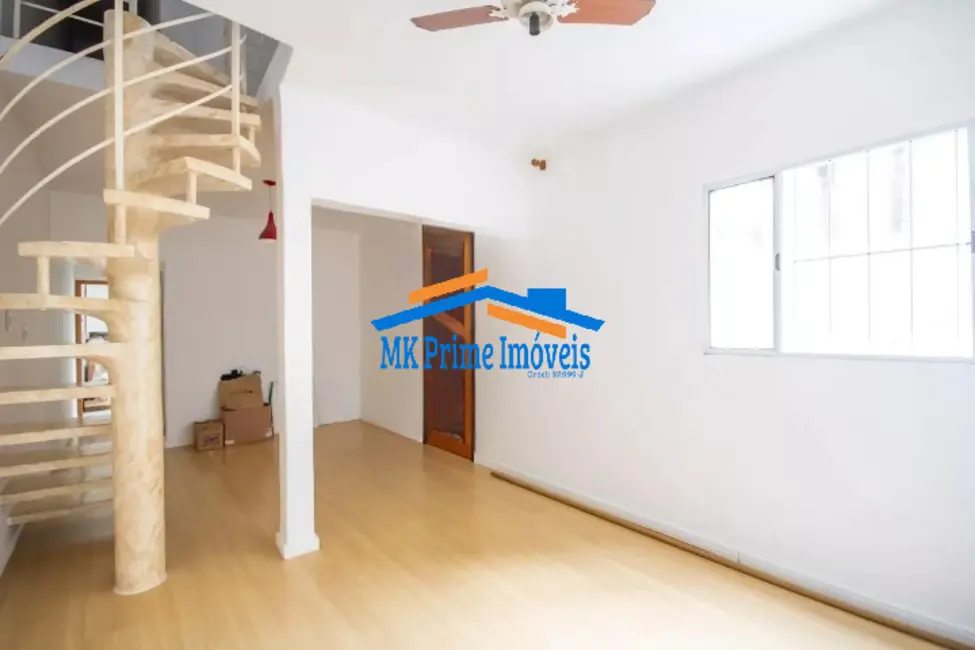 Sobrado com 3 quartos à venda, 90m2 em Padroeira, Osasco - SP - imagem 4 Foto 4 de Sobrado com 3 quartos à venda, 90m2 em Padroeira, Osasco - SP