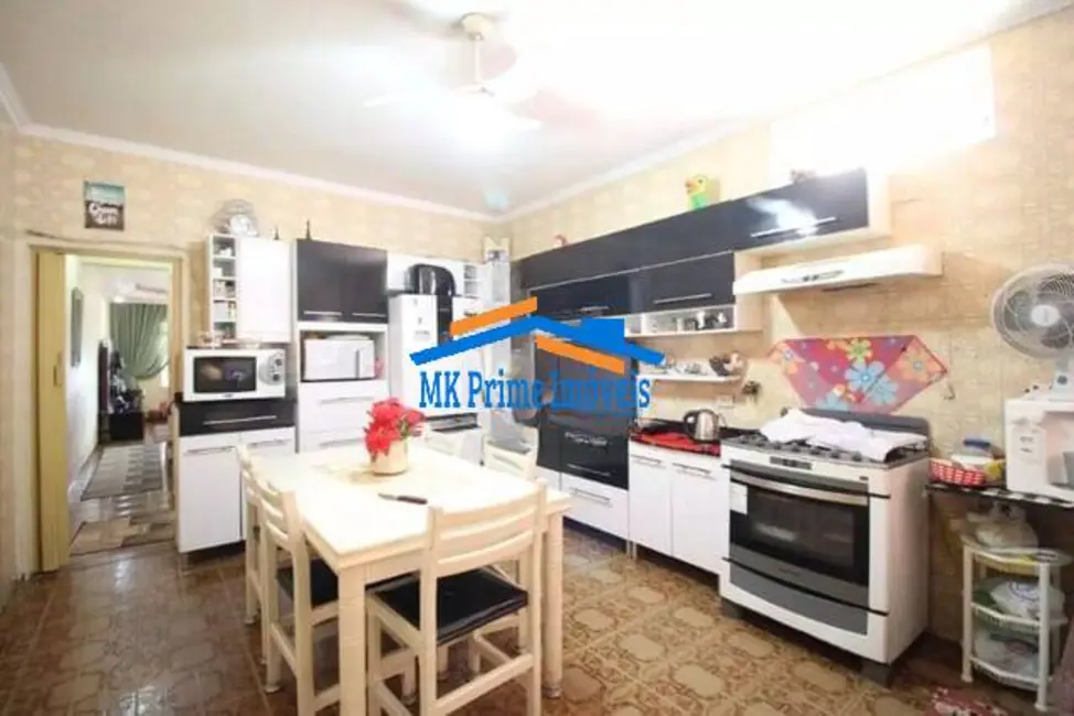 Foto 6 de Sobrado com 3 quartos à venda, 250m2 em Quitaúna, Osasco - SP