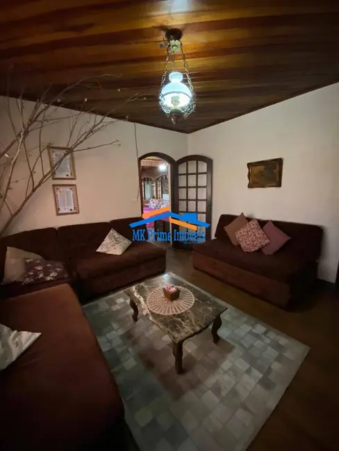 Chácara com 5 quartos à venda, 3200m2 em Jardim Convento, Itapecerica Da Serra - SP - imagem 6 Foto 6 de Chácara com 5 quartos à venda, 3200m2 em Jardim Convento, Itapecerica Da Serra - SP