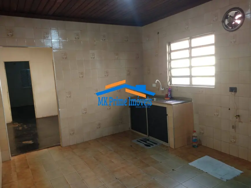 Casa com 2 quartos para alugar, 140m2 em Cipava, Osasco - SP - imagem 2 Foto 2 de Casa com 2 quartos para alugar, 140m2 em Cipava, Osasco - SP