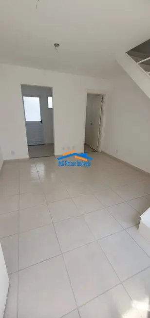 Foto 2 de Casa de Condomínio com 2 quartos à venda, 60m2 em Jardim Sandra, Cotia - SP