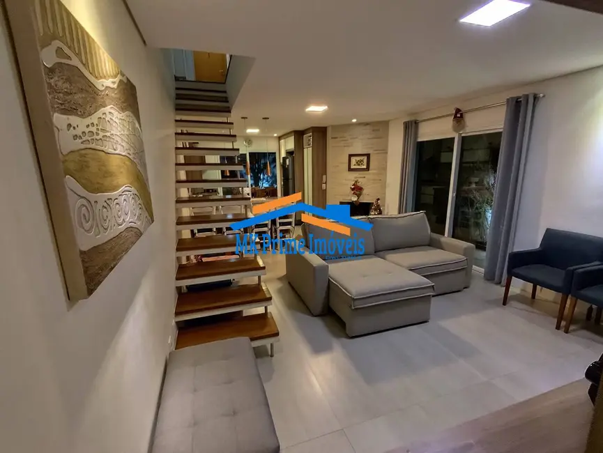 Foto 2 de Casa de Condomínio com 3 quartos à venda, 119m2 em Chácara Pavoeiro, Cotia - SP